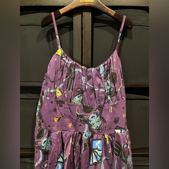 Pinup Couture PUG Disney Haunted Mansion Fortune Teller Midi Dress Size 4XL - Picture 2 of 6